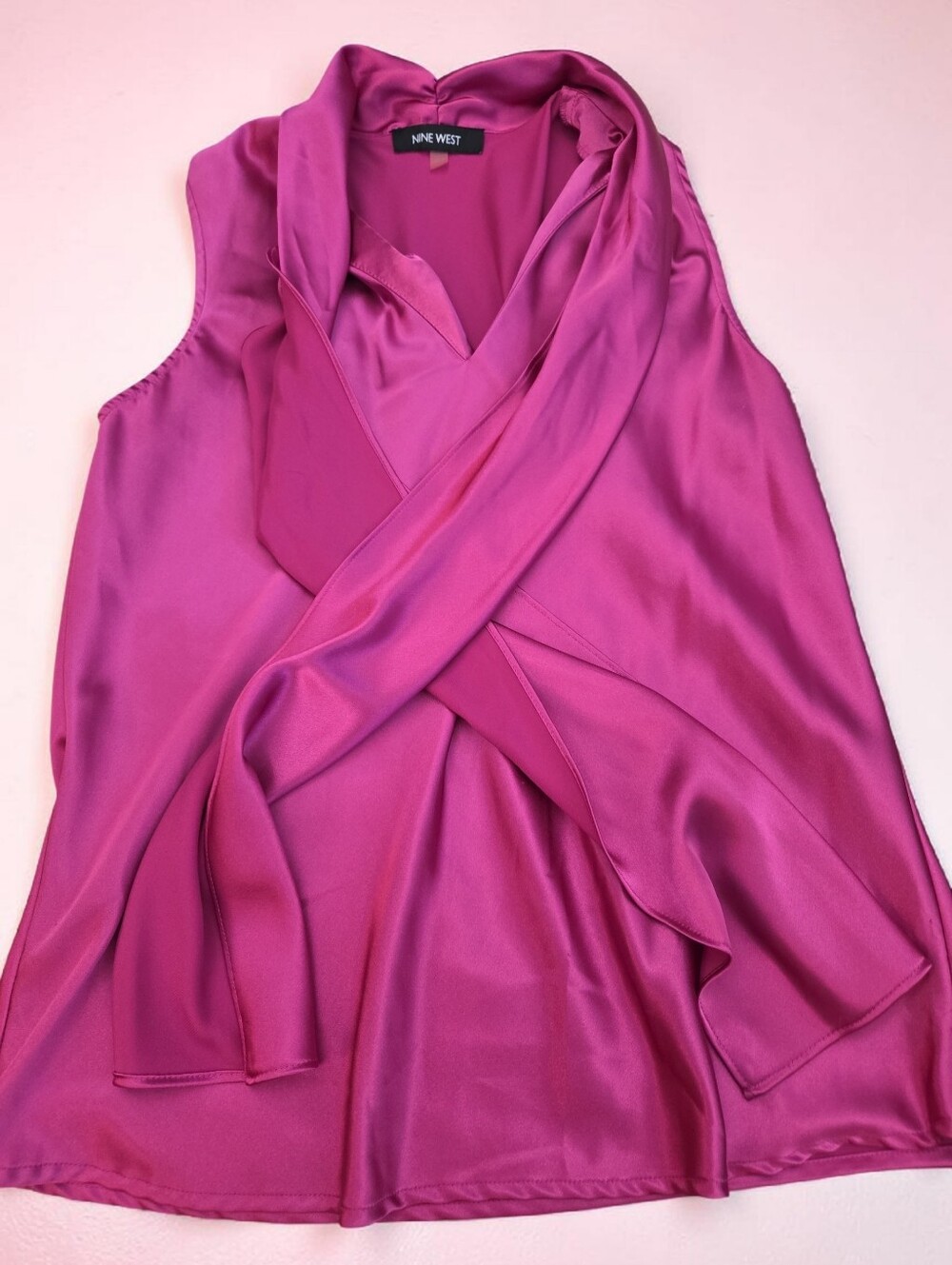 *1641 nine west satin scarf blouse Women size S